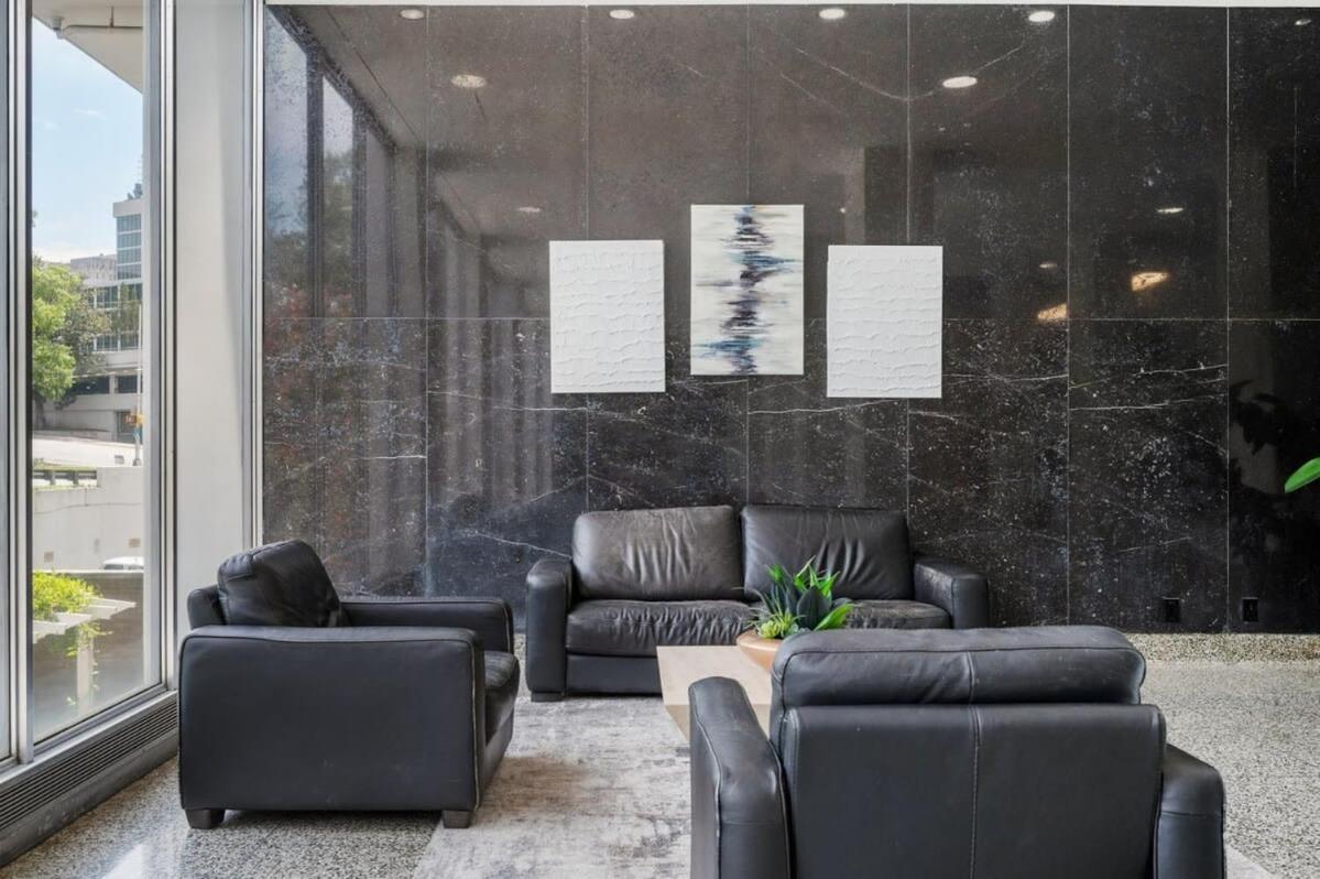 Downtown Atl Condo Onsite Parking King Bed & Bonus Room Lm1901 Atlanta Exterior photo